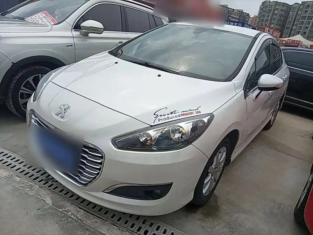 Peugeot 308 — миниатюра 2