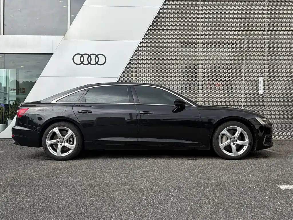 Audi A6L — миниатюра 3