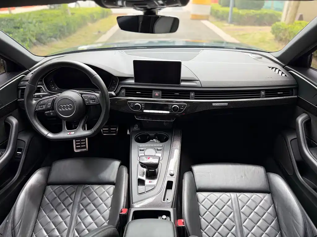 Audi S4 — миниатюра 10