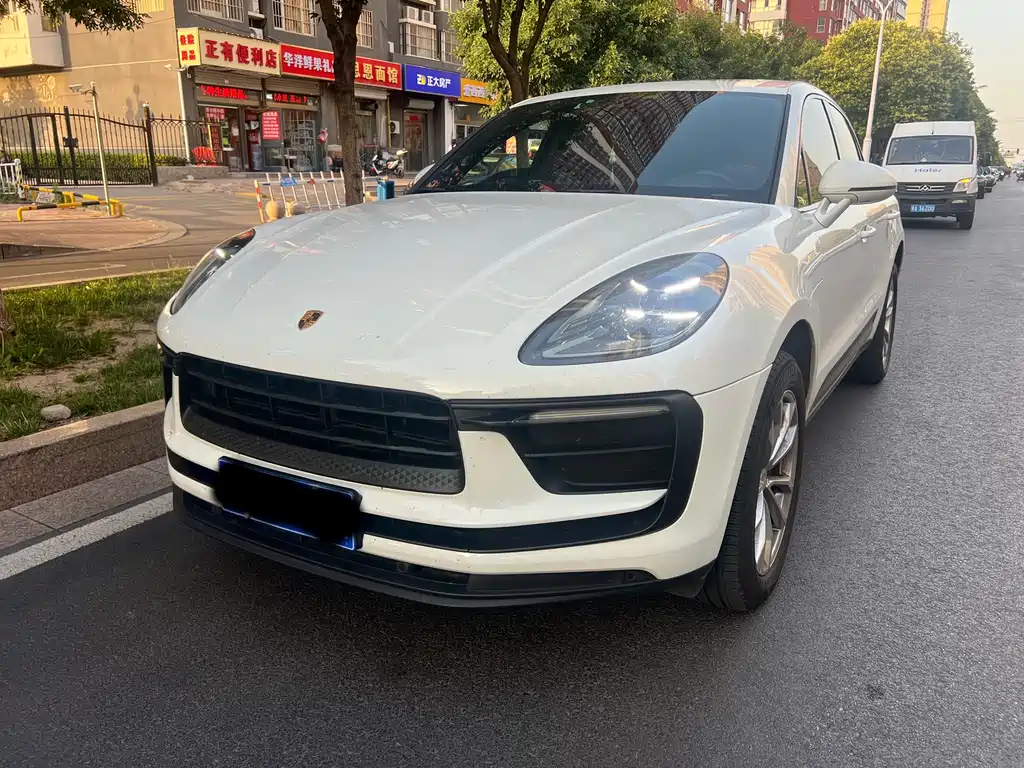 Купить Porsche Macan