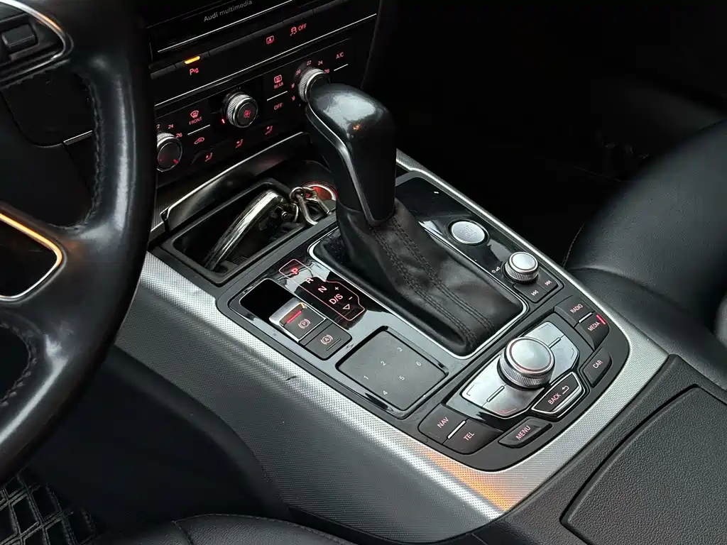 Audi A6L — миниатюра 4