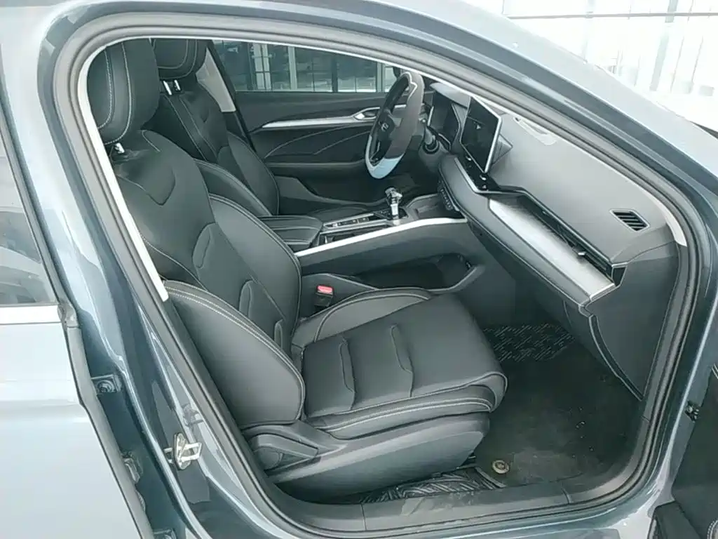 Geely Xingrui — миниатюра 25