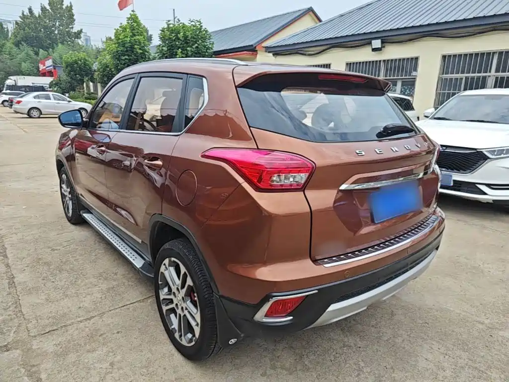 BAIC Senova X35 — миниатюра 5