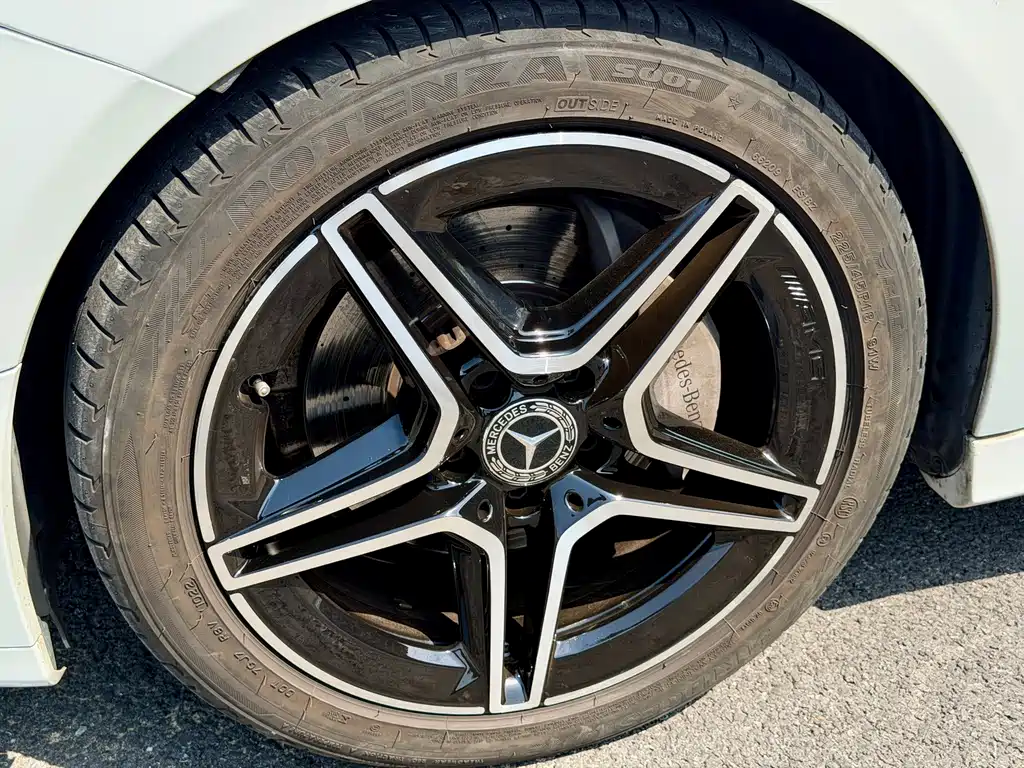 Mercedes-Benz C-Class (Import) — миниатюра 14