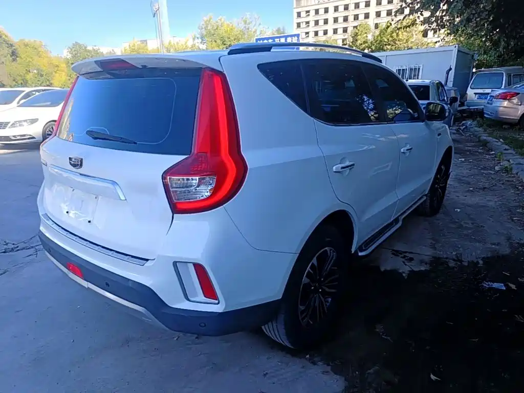 Geely Vision X6 — миниатюра 7
