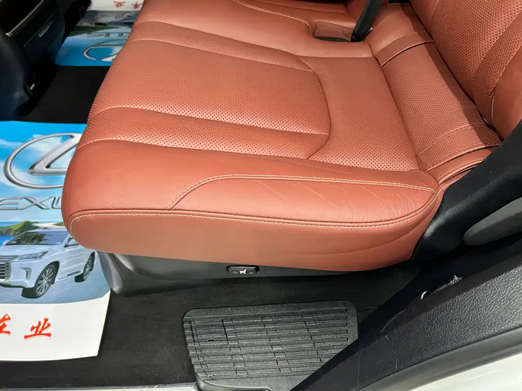 Lexus LX — фотографии объявления, Фото 21