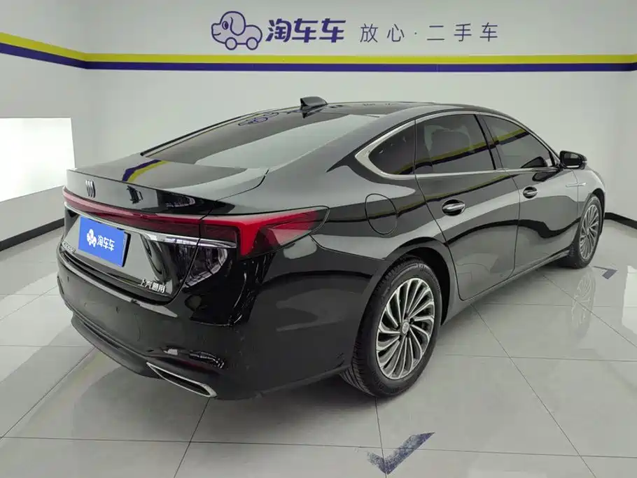 Buick LaCrosse — миниатюра 3