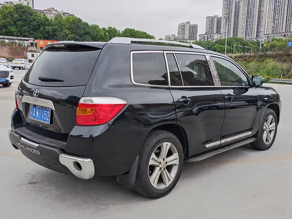 Toyota Highlander — миниатюра 4