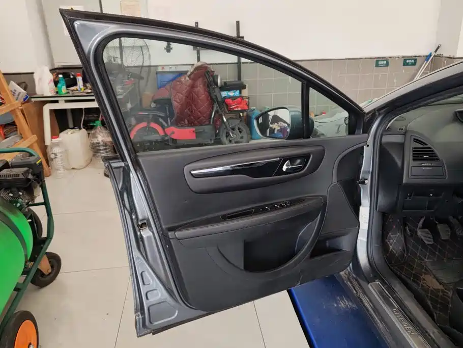 Citroen C-Quatre — миниатюра 7
