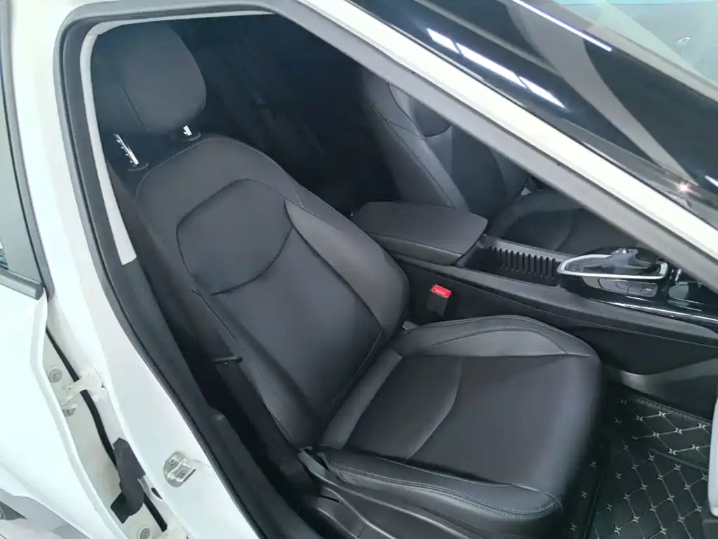 Chevrolet Menlo — миниатюра 25