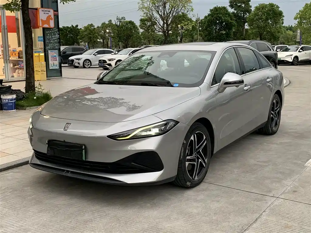 Roewe D7