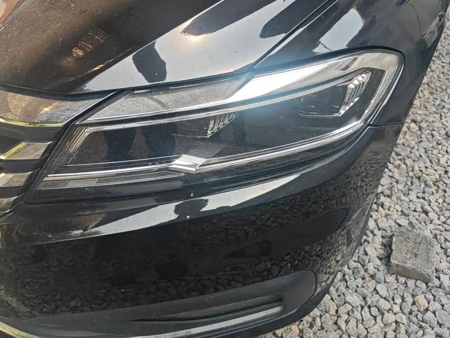 Volkswagen Lavida — миниатюра 5