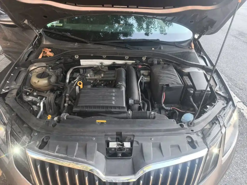 Skoda Octavia — миниатюра 16