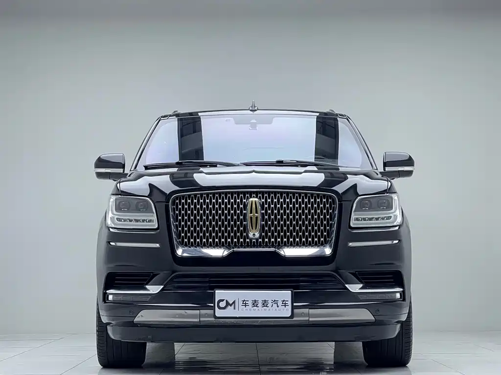 Lincoln Navigator — миниатюра 2
