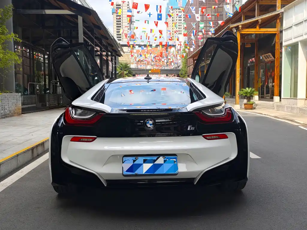 BMW i8 — миниатюра 17