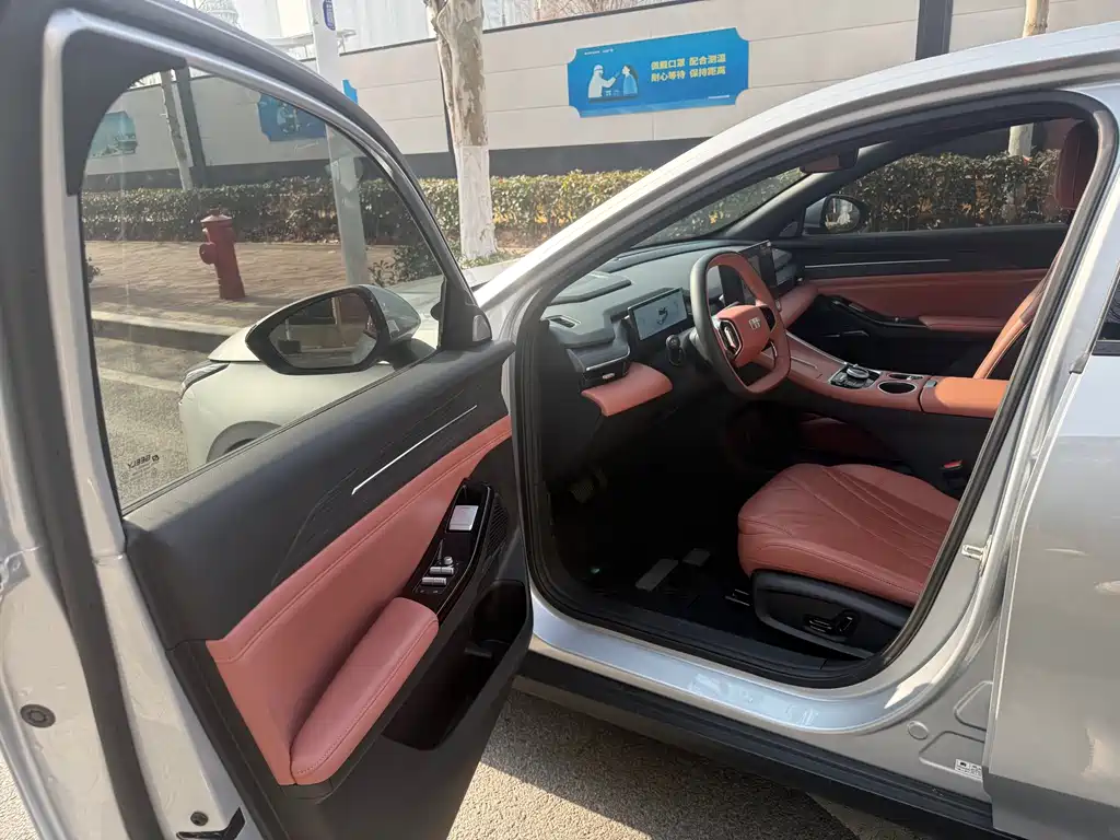 GEELY GALAXY GALAXY L6