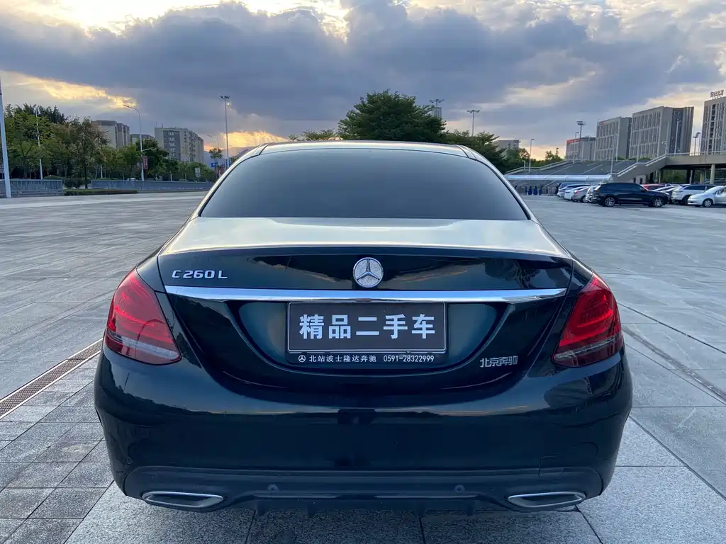Mercedes-Benz C-Class — миниатюра 4