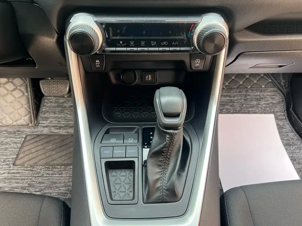 Toyota Wildlander — миниатюра 13