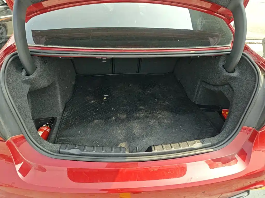 BMW 3 Series — миниатюра 19