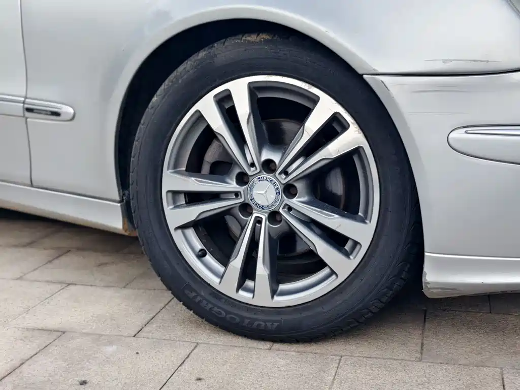 Mercedes-Benz E-Class E 2004 E 240