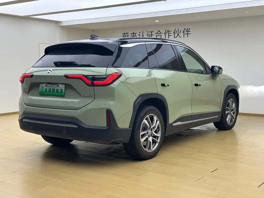 NIO ES6 — миниатюра 19