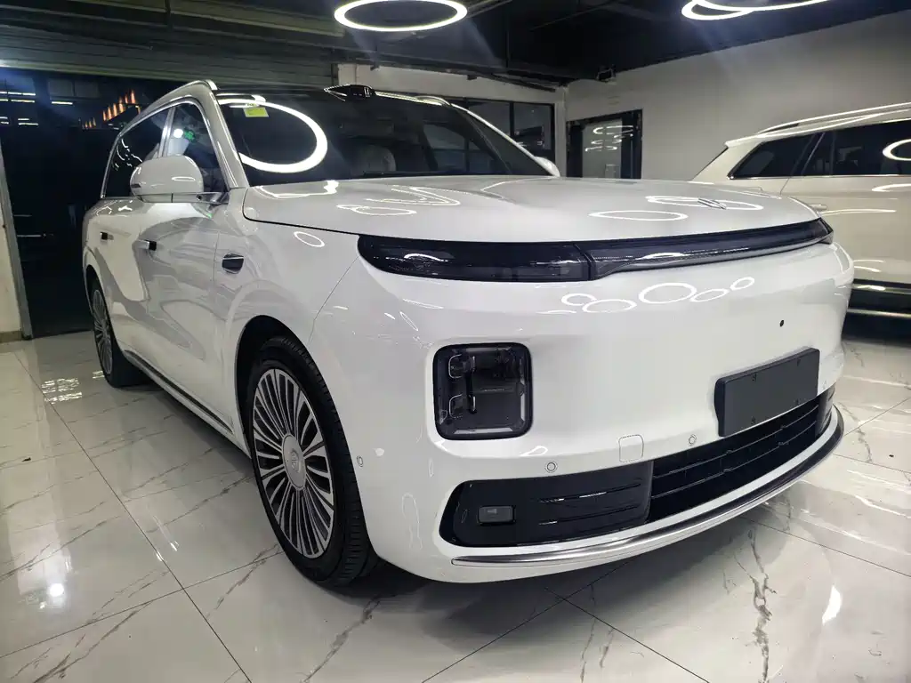 Leapmotor Leapmotor D19 — миниатюра 3