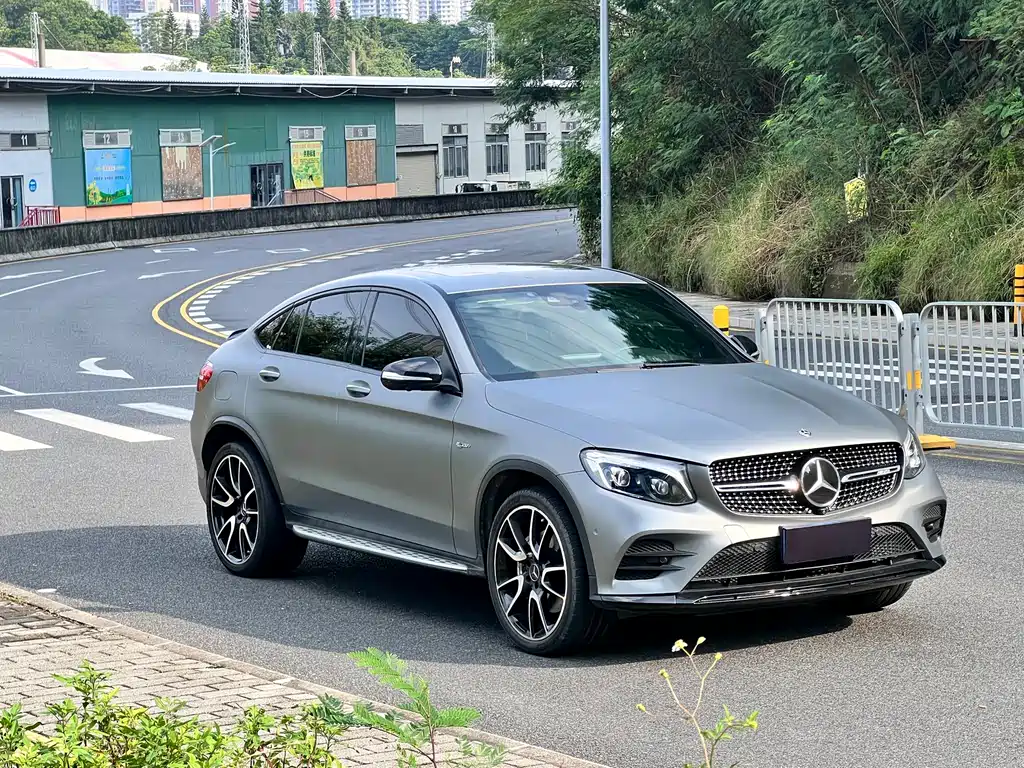 Mercedes-Benz GLC Coupe AMG AMG GLC 43 4MATIC Coupe SUV Special Edition, фото 3