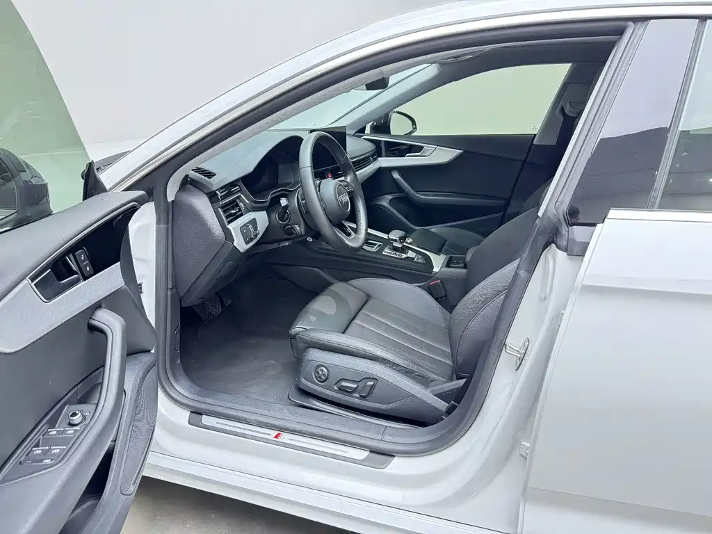 Audi A5 (Import) — миниатюра 7