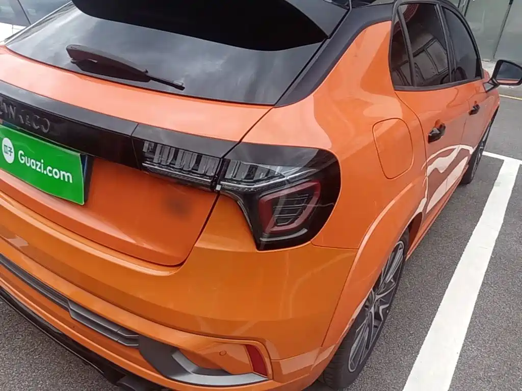 Lynk & Co 02 Hatchback — миниатюра 8