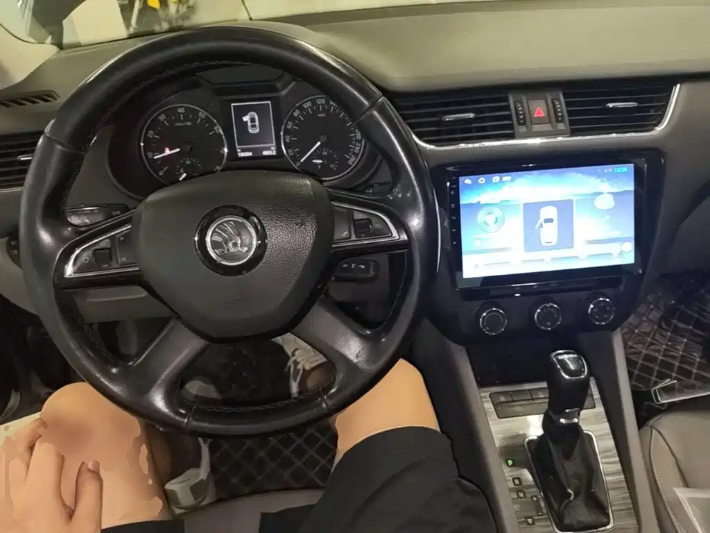 Skoda Octavia — миниатюра 10