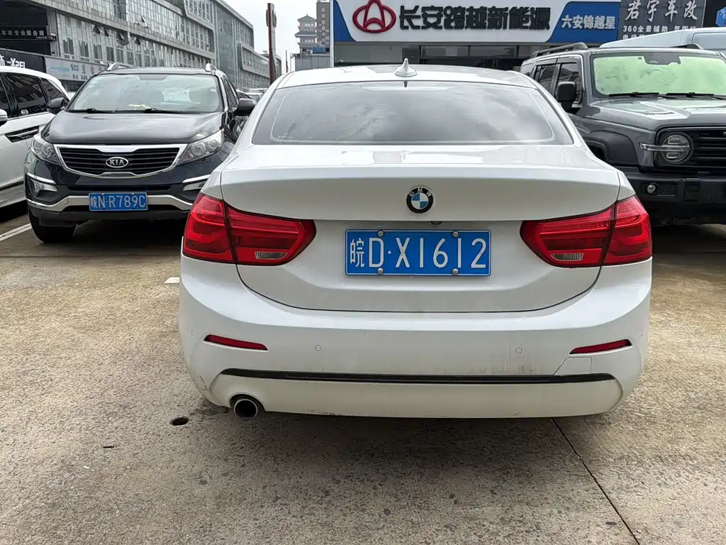 BMW 1 Series - фото 8