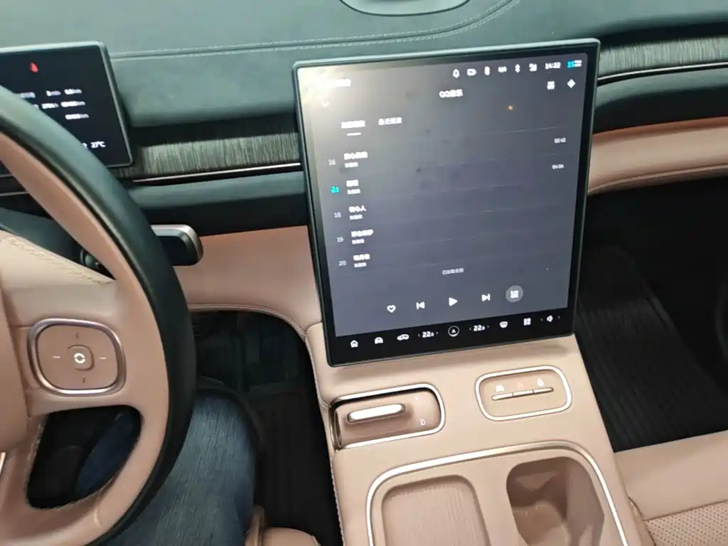 NIO EC6 — миниатюра 13