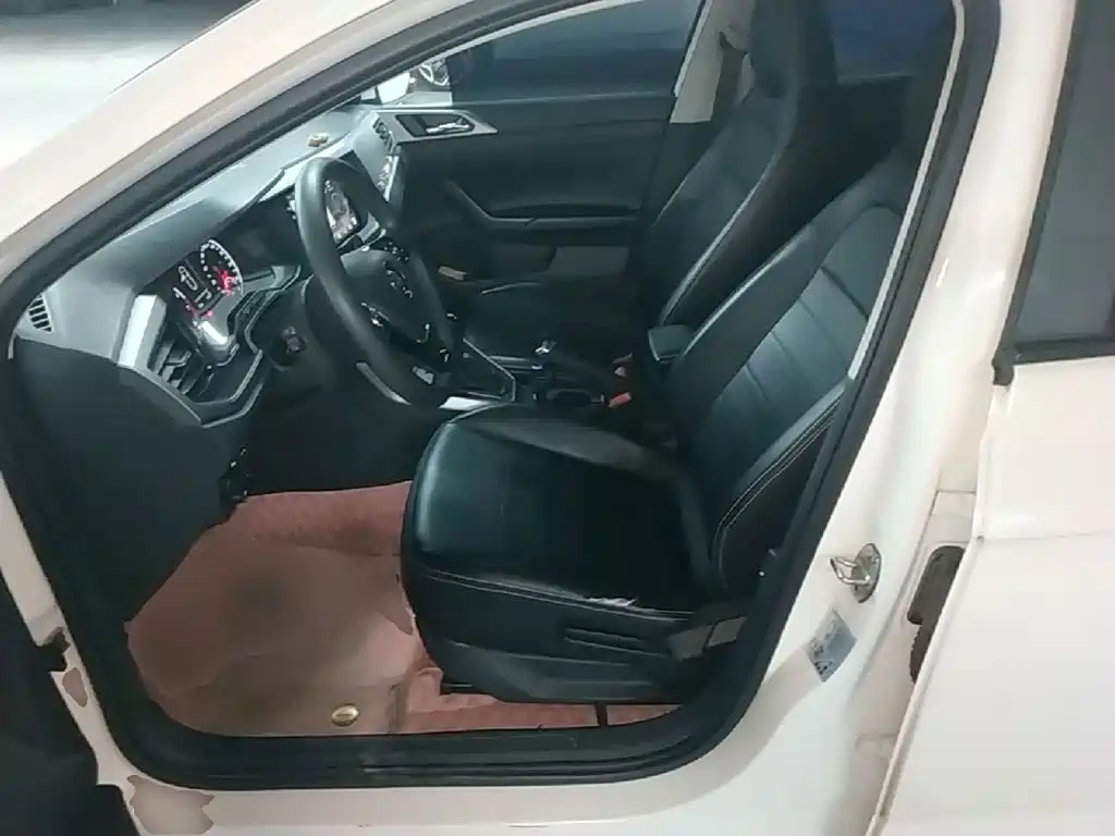 Volkswagen Polo — миниатюра 15