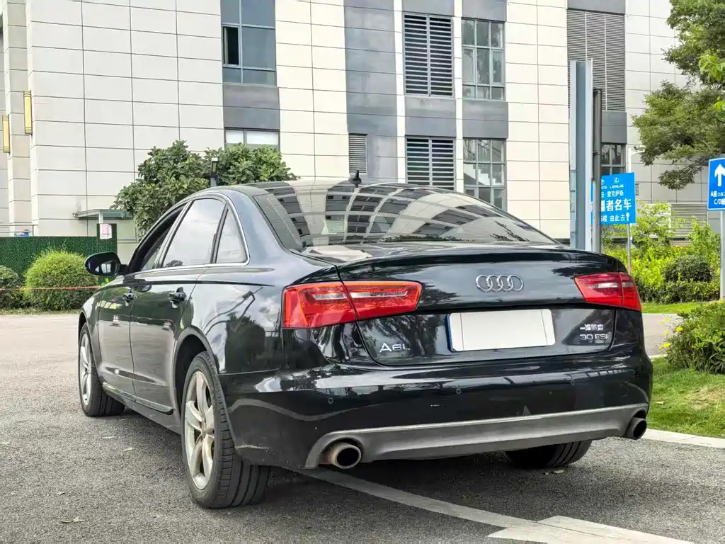 Audi A6L — миниатюра 7