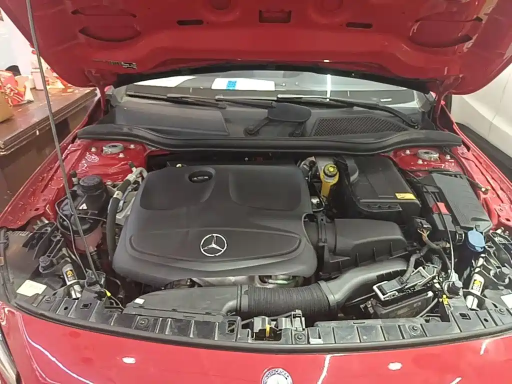 Mercedes-Benz GLA — миниатюра 20