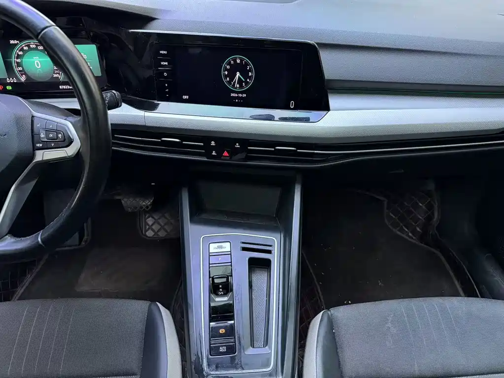 Volkswagen Golf — миниатюра 14