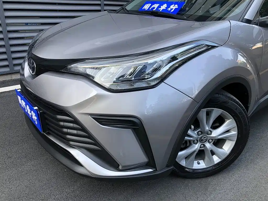 Toyota IZOA — миниатюра 3