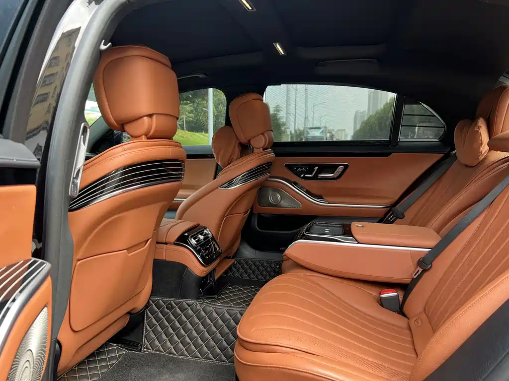 Mercedes-Benz S-Class — миниатюра 5