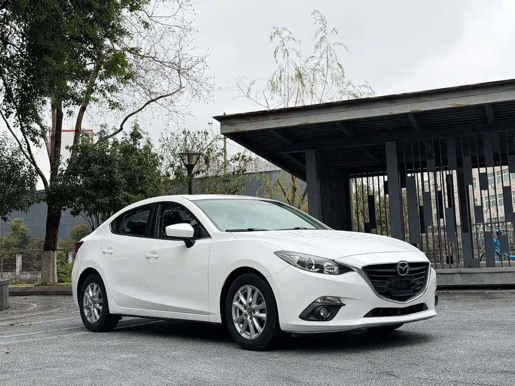 Mazda 3 Axela — миниатюра 3