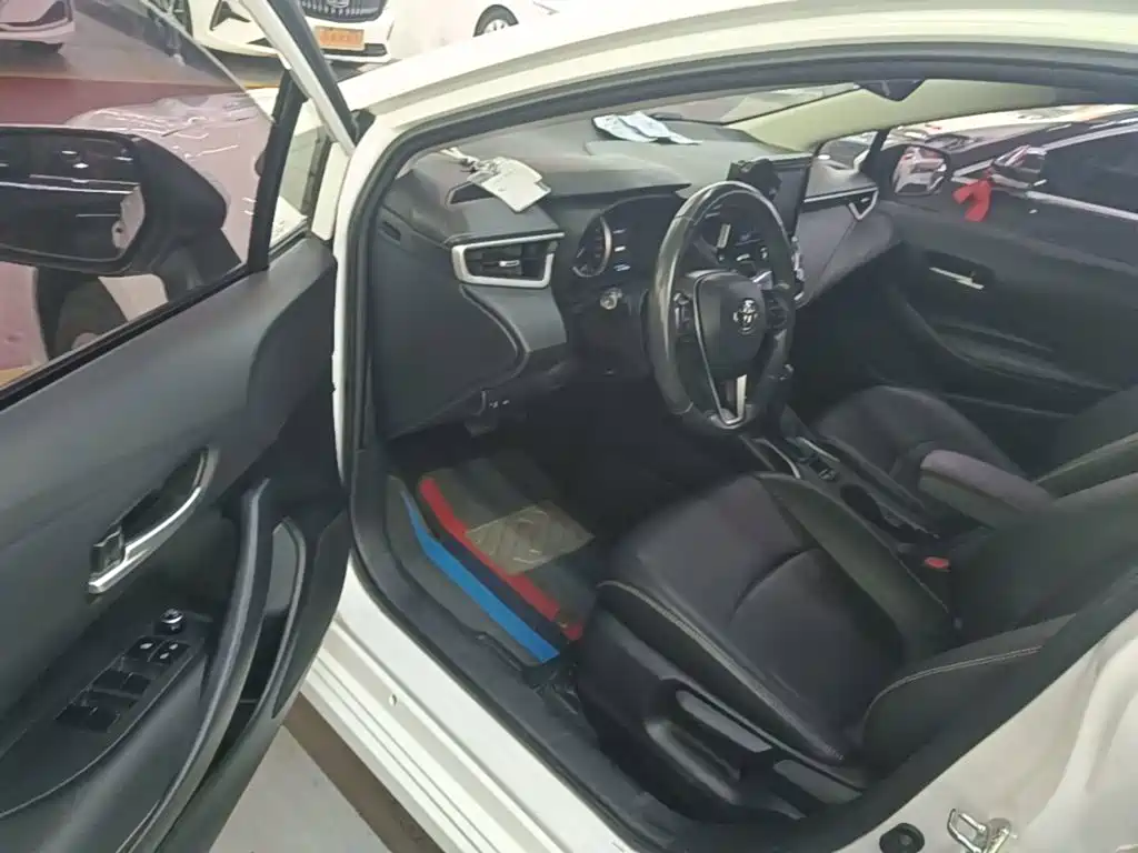 Toyota Corolla — миниатюра 16