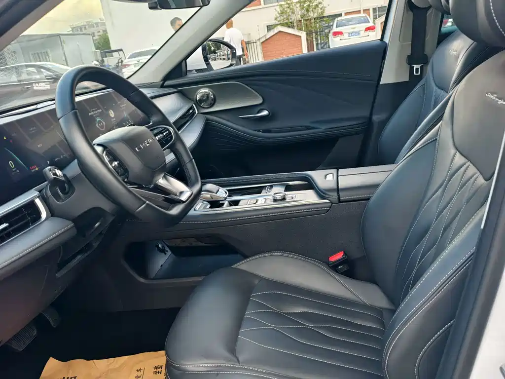 Chery Arrizo 8 — миниатюра 15