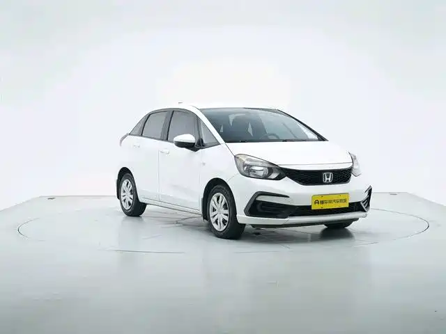 Honda Fit — миниатюра 8