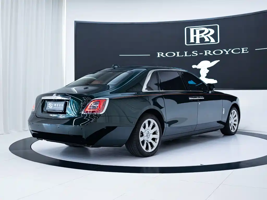 Rolls-Royce Ghost — миниатюра 4