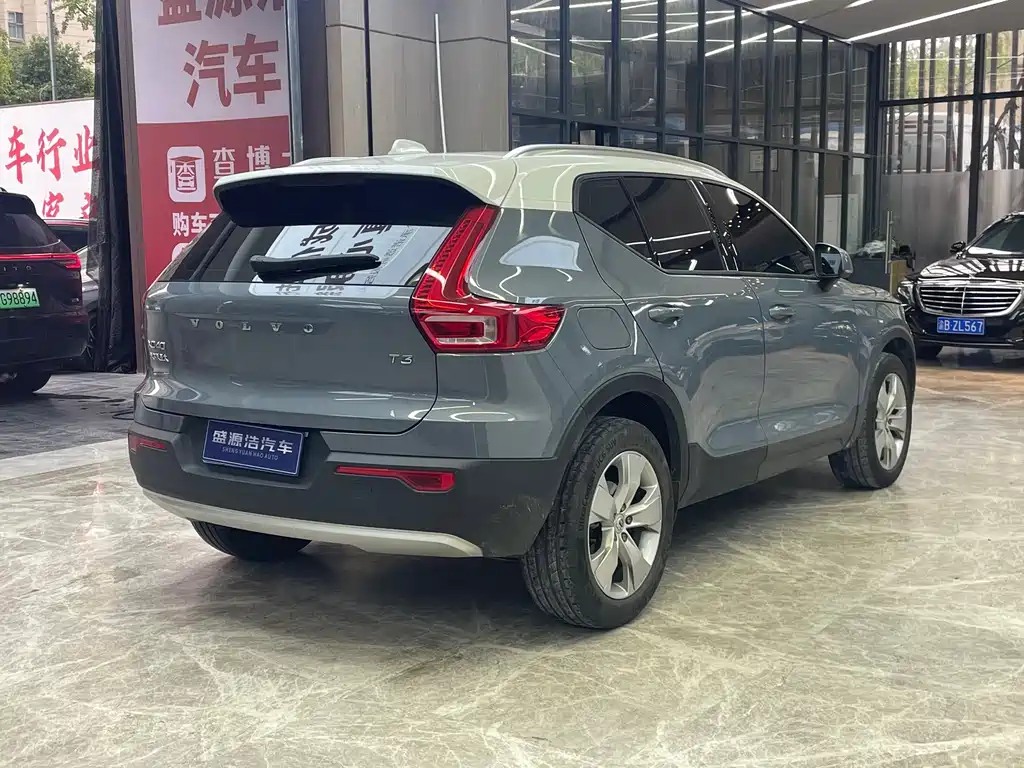 Volvo XC40 — миниатюра 7