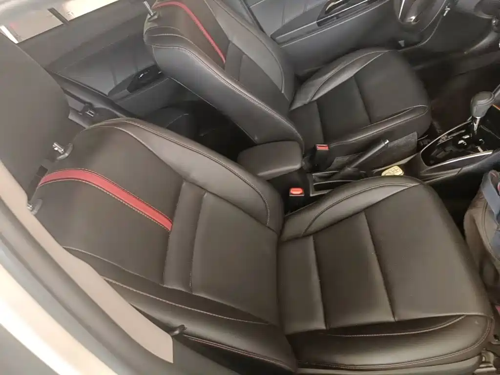 Toyota Yaris L — миниатюра 25