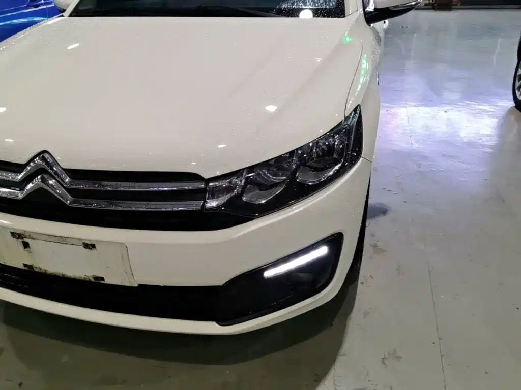 Citroen Elysee — миниатюра 24