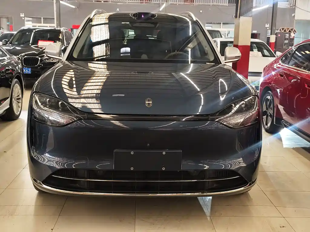 AITO ASK THE WORLD M9