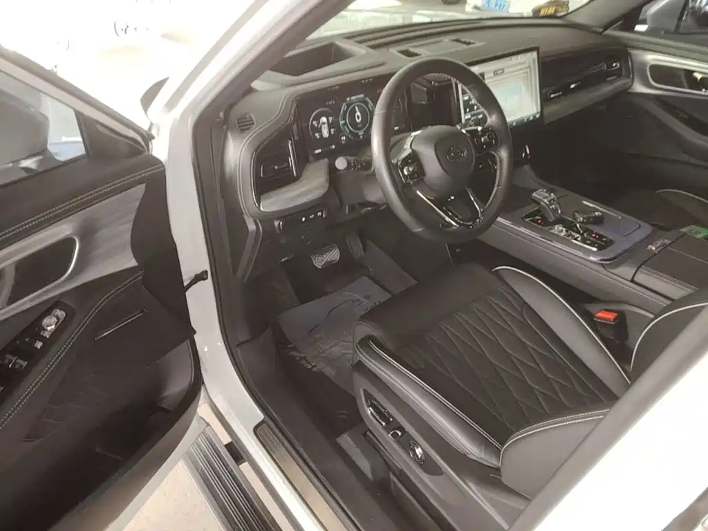 GAC Motor Trumpchi GS8 — миниатюра 15