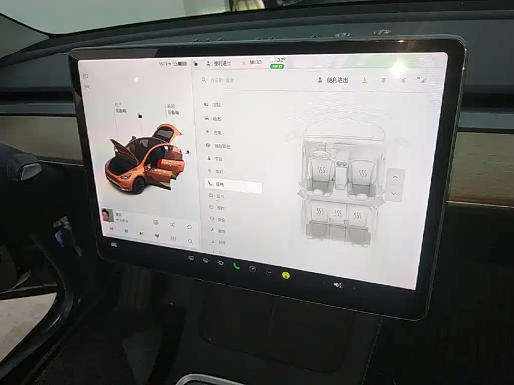 Tesla Model Y — миниатюра 13
