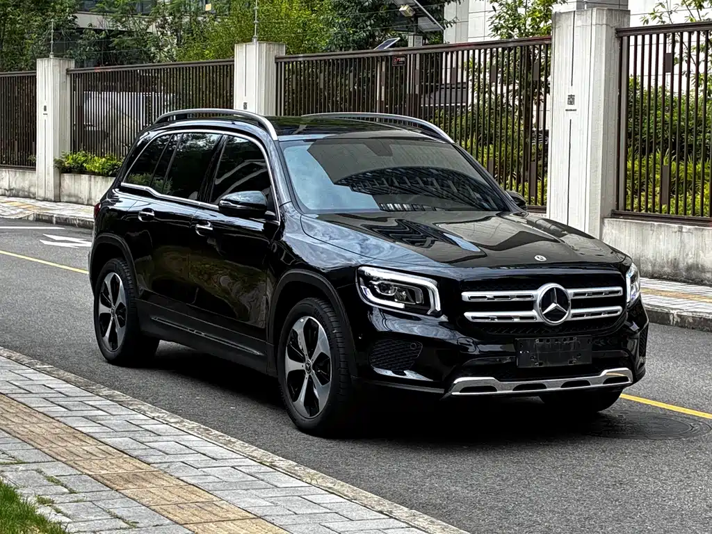 Mercedes-Benz GLB — миниатюра 3